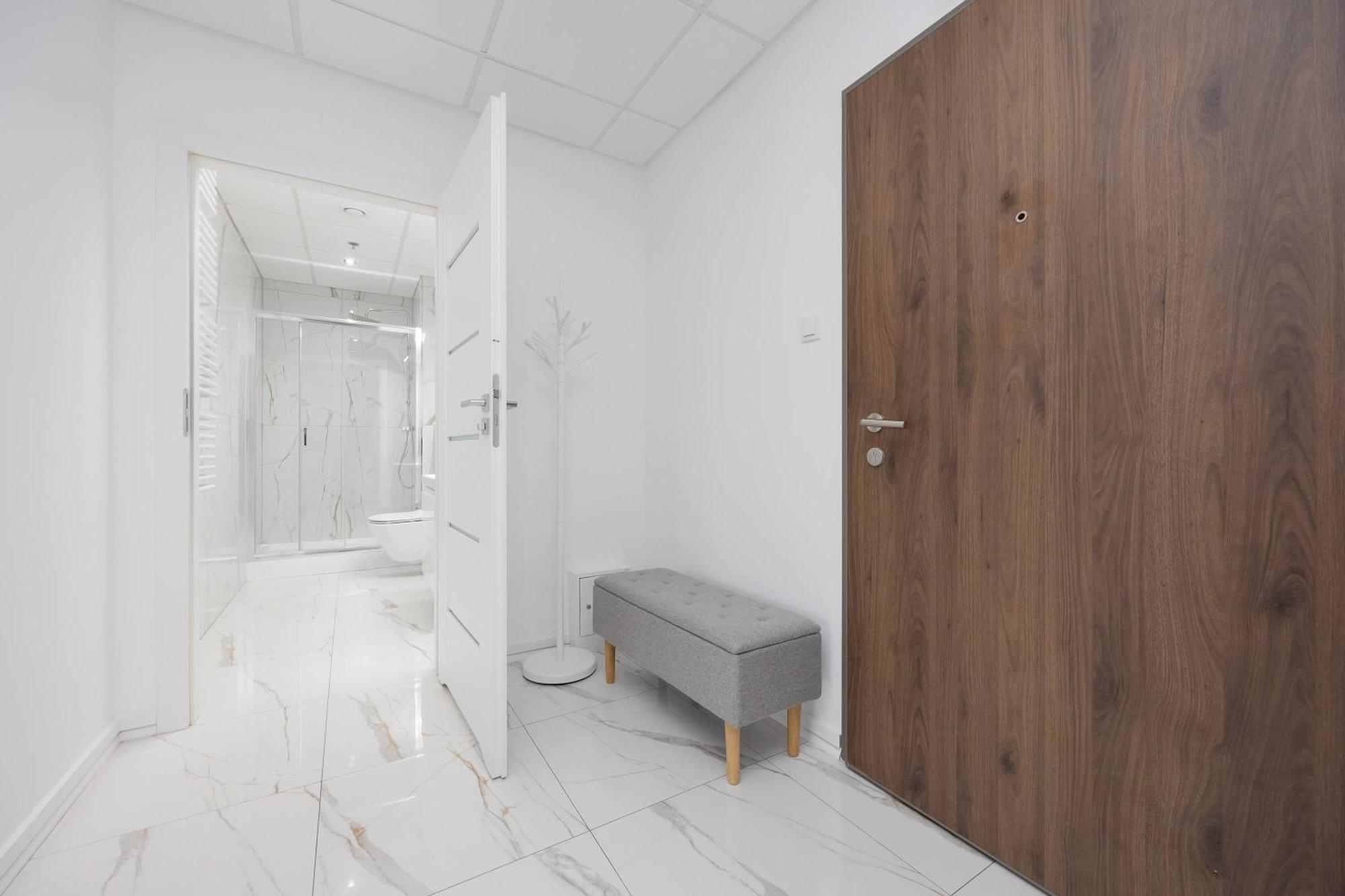 Kasprzaka Near Metro Plocka With Ac And Parking By Rent Like Apartament *